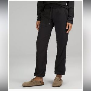 Lululemon Dance Studio Mid-Rise Full Length Pant size 8 NWT